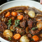 Classic Old-Fashioned Beef Stew Recipe – Perfect Comfort Food