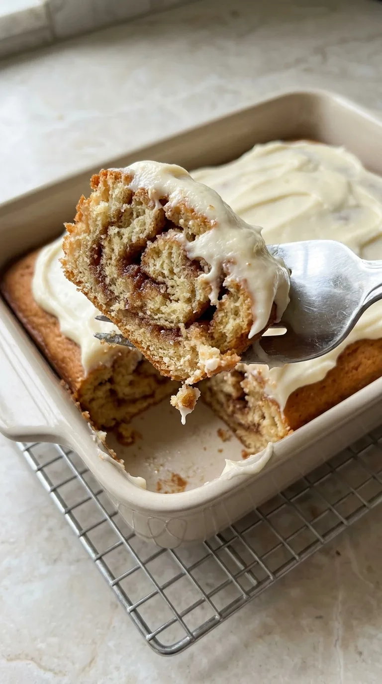 Cinnamon Roll Cake - Delicious Texture