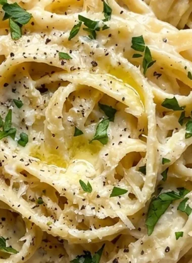 Creamy Garlic Parmesan Pasta