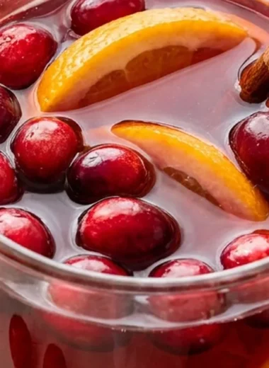 Hot Spiced Cranberry Cider